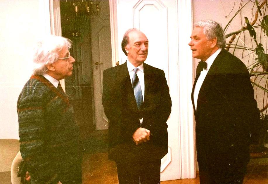 1989 — In conversation with Györgi Ligeti and Rector Dr. Moser